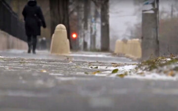 Перший сніг. Фото: скріншот YouTube-відео.