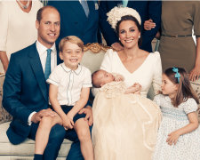 Принцу Луи исполнился год: в сети появились первые фото маленького наследника