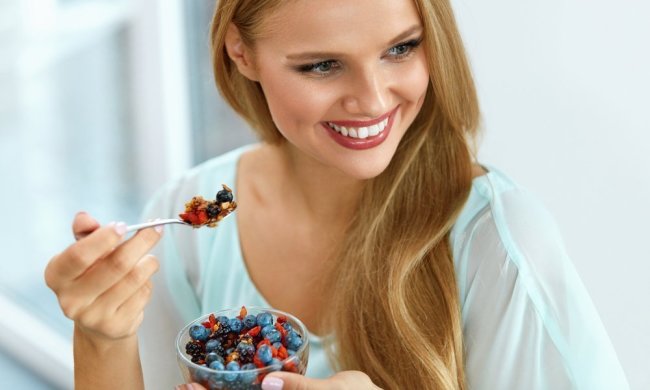 Дарит долголетие и работоспособность: названа самая полезная летняя ягода