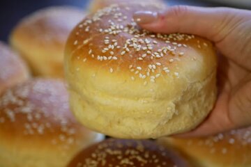 Булочка. Фото: YouTube