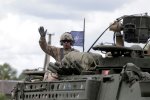 В Украину пошли караваны военной техники НАТО. Первые самолеты уже в Одессе. Подробности