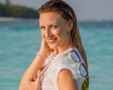 Леся Никитюк в соблазнительном купальнике «засветилась» на одесском пляже
