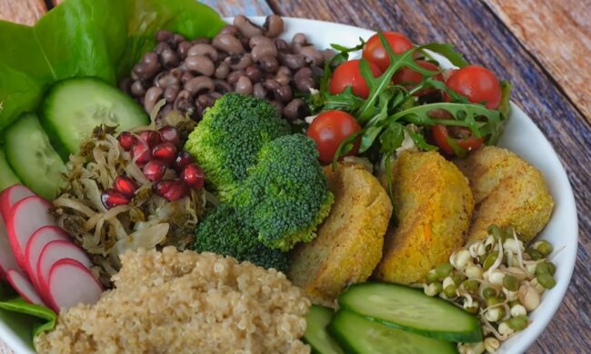 Блюдо. Фото: YouTube