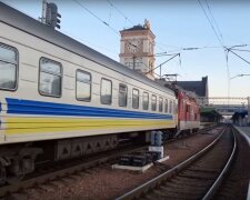 Поезд Укрзализныци. Фото: скриншот YouTube-видео