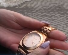 Часы. Фото: скриншот YouTube-видео