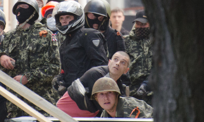 Будет что-то серьезное: боевики отправляют на передовую зеков и судимых