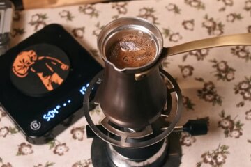 Не лишайте себя удовольствия насладиться кофе с молоком: как правильно добавлять сухое молоко или сухие сливки в кофе