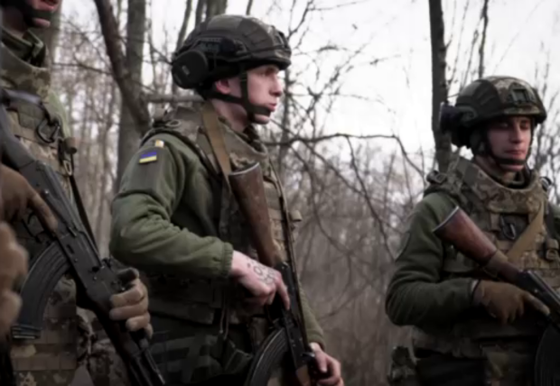 Нардеп розповів про перспективу для молоді на війні – виїдуть, якщо виживуть