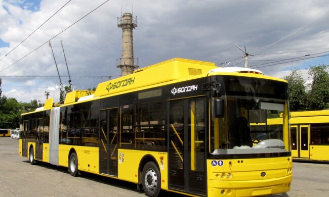 Київське метро, пасажири на станції