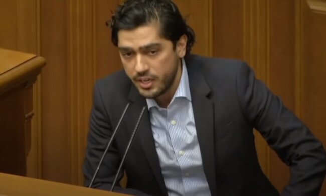 Гео Лерос. Фото: YouTube, скрин