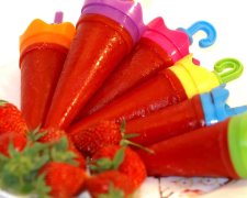 Поможет в жару: рецепт крутейшего американского фруктового льда со вкусом клубники