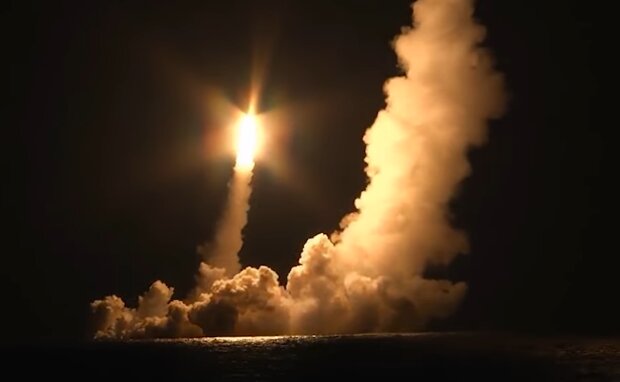 Пуск ракет. Фото: скриншот Youtube-видео