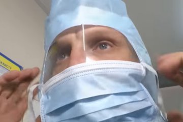 По всей Украине назначат санитарных врачей. Фото: скриншот YouTube