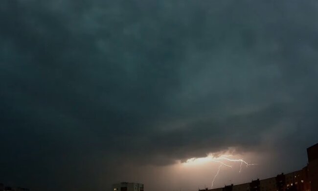 Гроза. Фото: YouTube, скрін