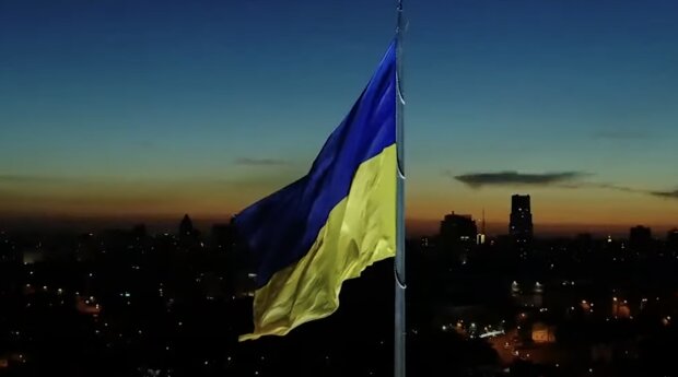 Флаг Украины, скриншот из YouTube