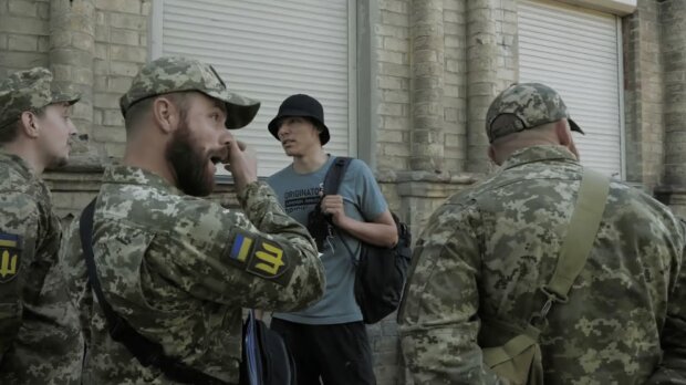 ТЦК, бронирование 25-летних. Фото: Telegram