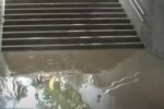 Стихия трощит Киев, заливает квартиры и подземку, видео