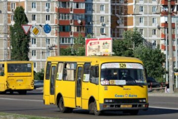 "Зато нам Виталя велики закупил": киевские маршрутки превзошли сами себя и разозлили соцсети