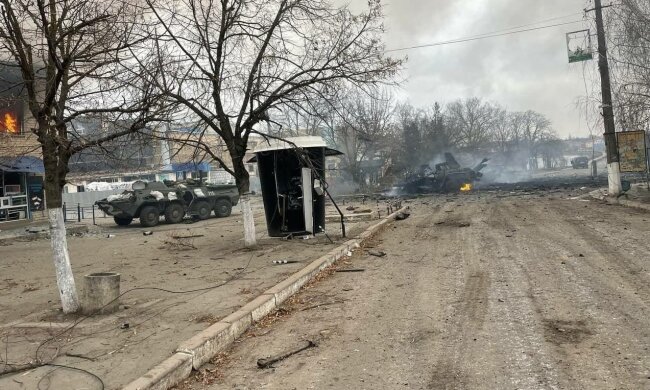 Разбитая техника РФ. Фото: скриншот YouTube-видео