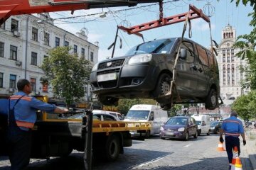 Автомобили увозят тысячами, киевлян предупредили: лучше осознать сразу