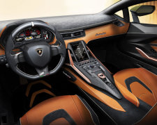 Инженеры превзошли сами себя: анонсированный гибрид Lamborghini «обогнал» все предыдущие авто марки