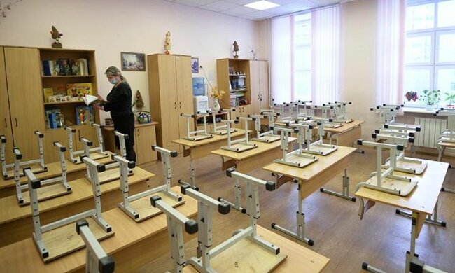 Уже после 1 ноября: стало известно, как будут работать киевские школы после каникул, родителей предупредили