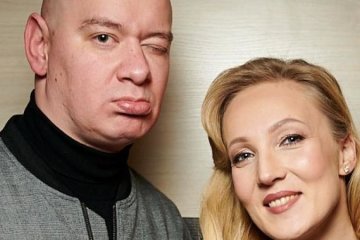 Евгений Кошевой трогательно поздравил жену с никелевой свадьбой: фото признания