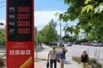 Закрита автозаправна станція в окупованому Криму під час паливної кризи в росії, червень 2026