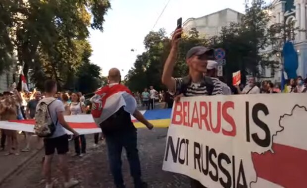 Беларусь пригрозила Украине. Фото: скриншот Youtube-видео