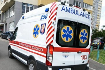 В Киеве - новая вспышка, пострадают десятки людей: заболевших ищут по всему городу