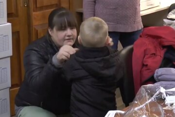 Одяг для дітей ВПО. Фото: скріншот YouTube-відео