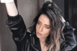 Надя Дорофеева в купальнике «засветила» татуировки в очень пикантных местах. Фото