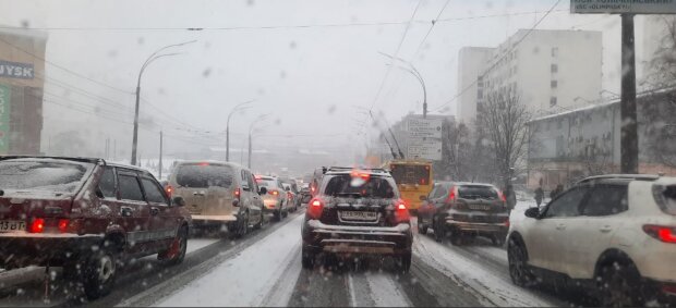 Вже сніг та дикий вітер: синоптик Діденко попередила про різке похолодання на вихідні