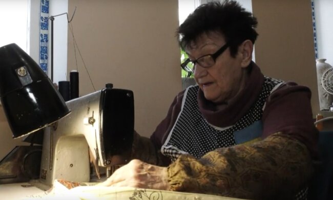Пенсионерка. Фото: скриншот YouTube-видео