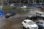 Ливень затопил столицу. Фото: youtube