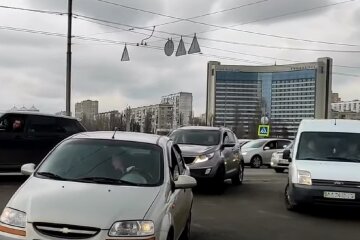 Водителям нужно оплатить налог на авто: решение обязательно к исполнению