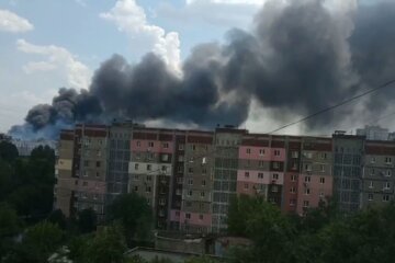 Взрыв на складе боеприпасов оккупантов. Фото: скриншот Telegram-видео