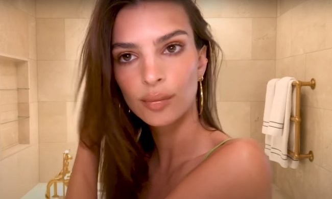 Эмили Ратаковски. Фото: Vogue