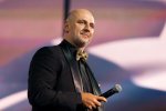 Первый миллион на YouTube: новый клип Потапа просто разорвал сеть