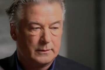 Алек Болдуїн в першому інтерв'ю після похмурих подій на знімальному майданчику: Я не натискав на курок