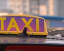 Службы такси. Фото: Факты