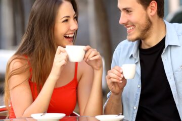 Разговор. Фото: скриншот YouTube