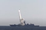 Запуск ракеты рф с моря. Фото: скриншот YouTube-видео