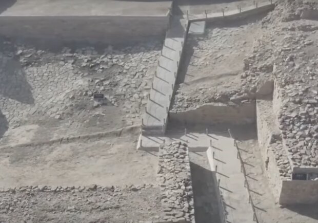 Археологічні розкопки. Фото: скріншот YouTube