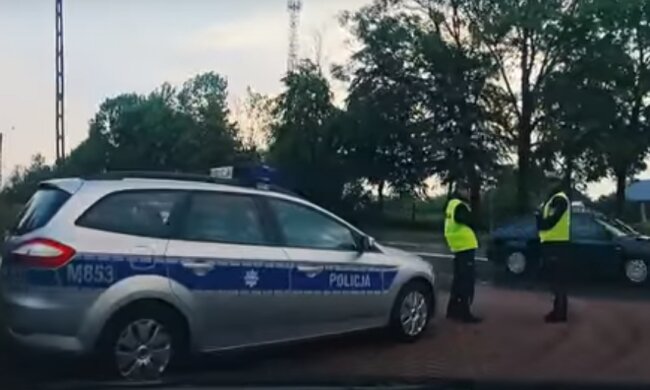 Польская полиция. Фото: скриншот YouTube