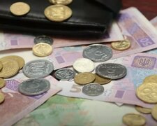 Не дайте себя облапошить: украинцам рассказали, как проверить размер будущей пенсии - инструкция
