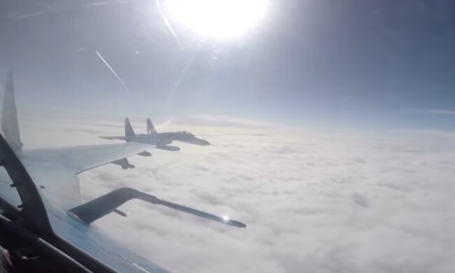 Винищувачі над Україною. Фото: скріншот YouTube-відео
