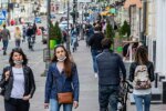 Киев не спасли даже выходные дни: "красная зона" все ближе, подробности