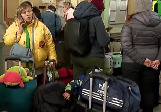 Беженцы из Украины. Фото: скриншот Youtube-видео