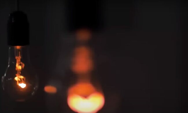 Пользуетесь светом - готовьтесь к штрафу: в Украине решили наказывать потребителей электроэнергии